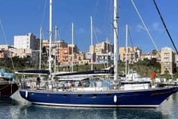 من إيطاليا إلى غزة: انطلاق السفينة "مادلين" وعلى متنها نشطاء عالميون لدعم غزة